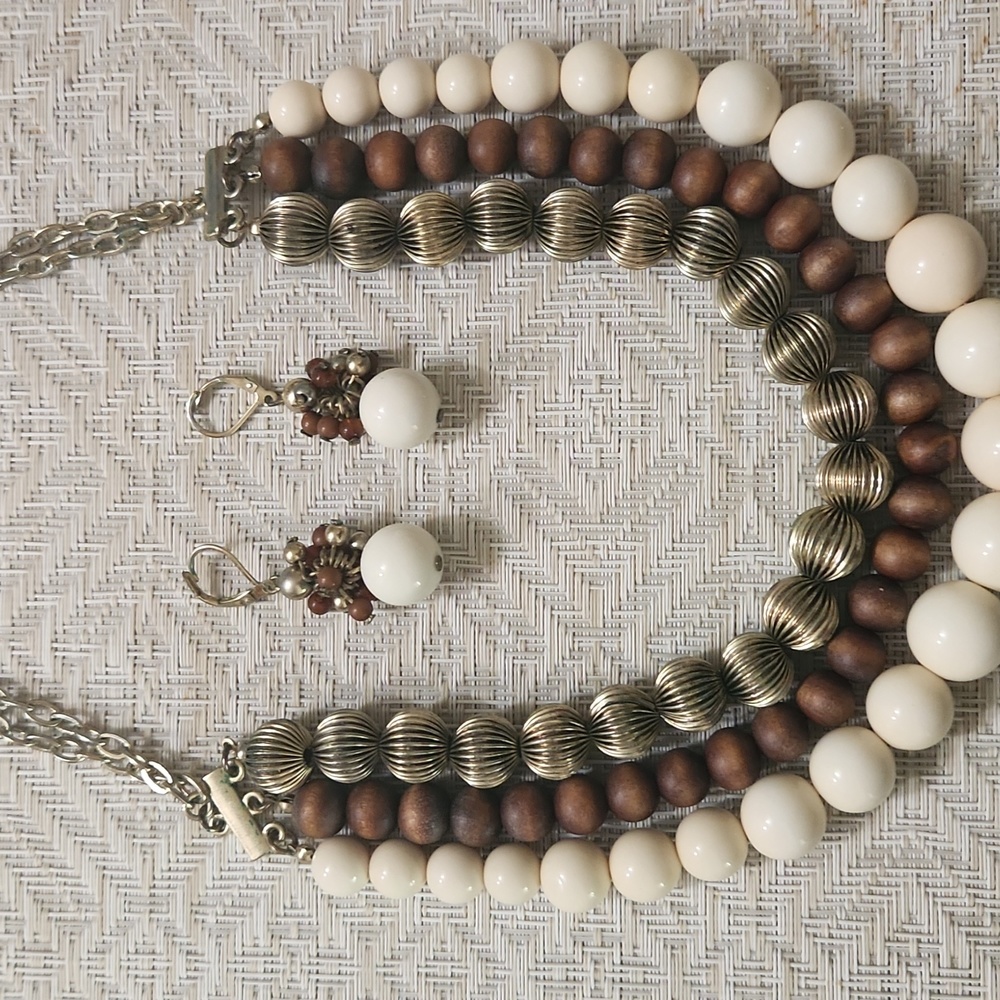 Beautiful 3 strand beaded necklace with matching earrings